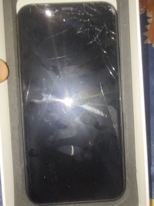 Iphone 11 64 GB Apple