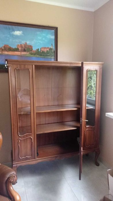 Biblioteczka/ witryna Ludwikowska- piękna, zadbana, stare meble