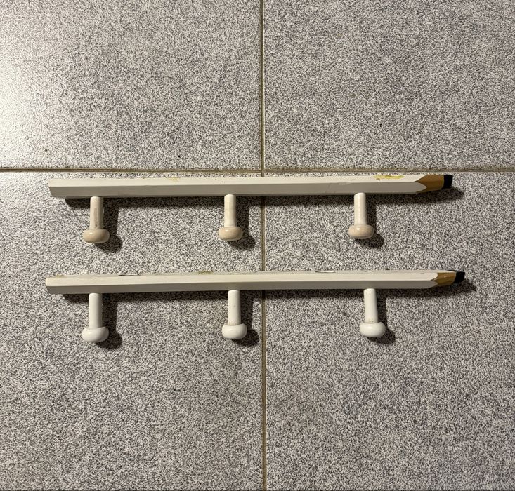Cabides com Forma de Lápis