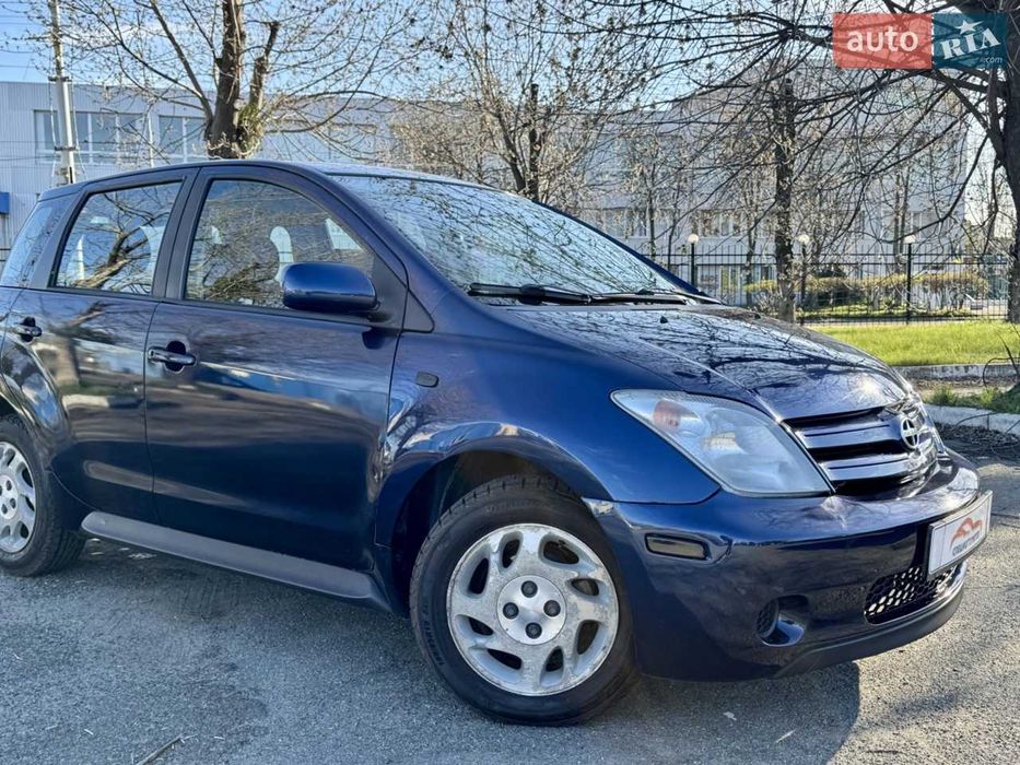 Продам Scion xA 2004