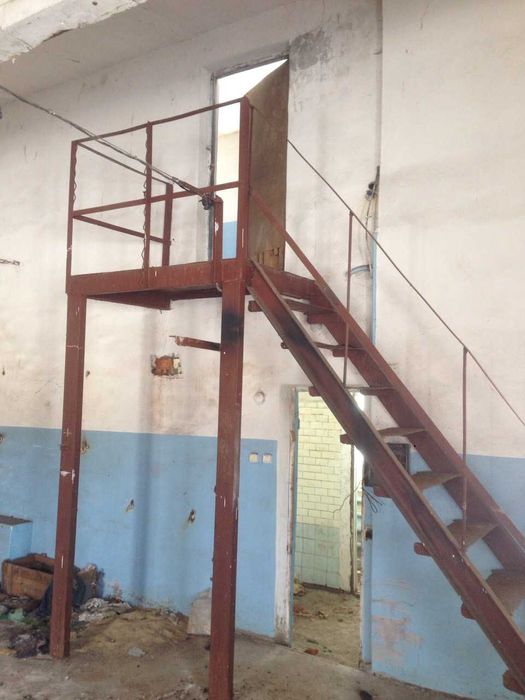 Продам комерційне приміщення 200 м2