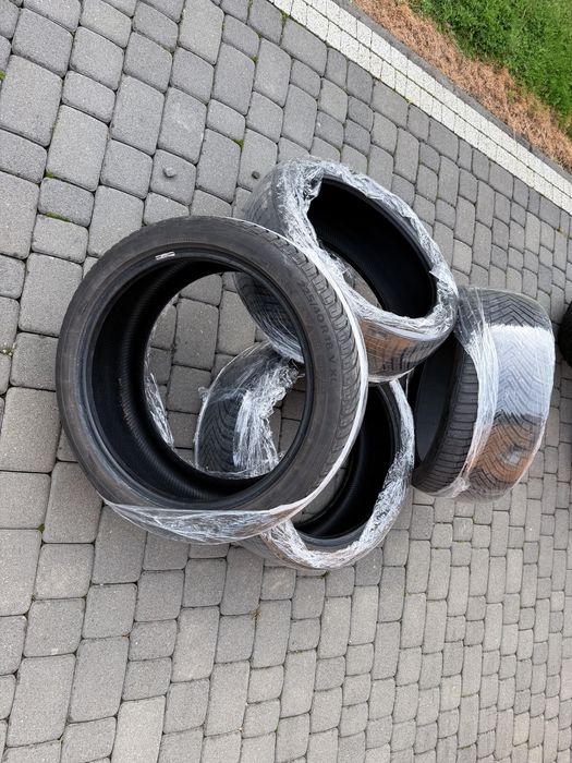 Continental AllSeasonContact 225/40 R18 XL – Komplet opon całorocznych 4-5 mm