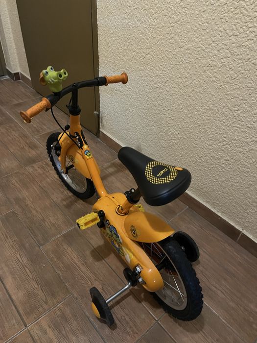 Bicicleta Decatlon com rodinhas