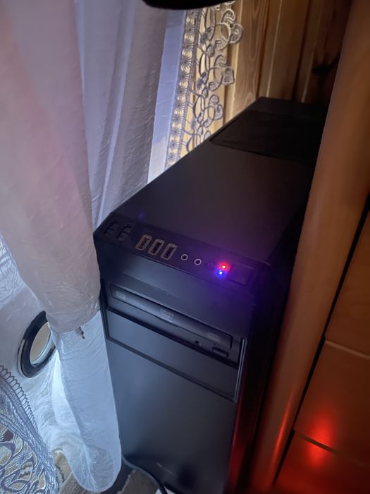 Sprzedam komupter z monitorem 24 cale