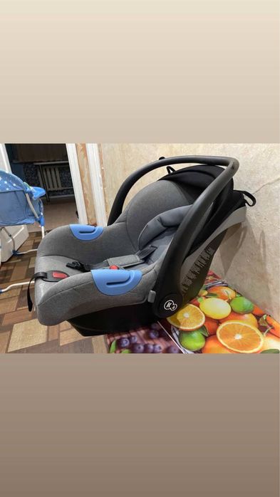 Продам автокрісло Kinderkraft