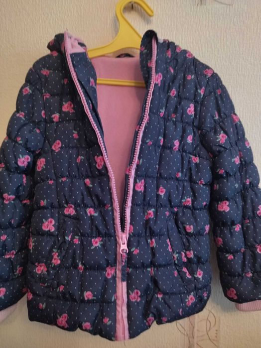 Демисезонная куртка утепленная на флисе