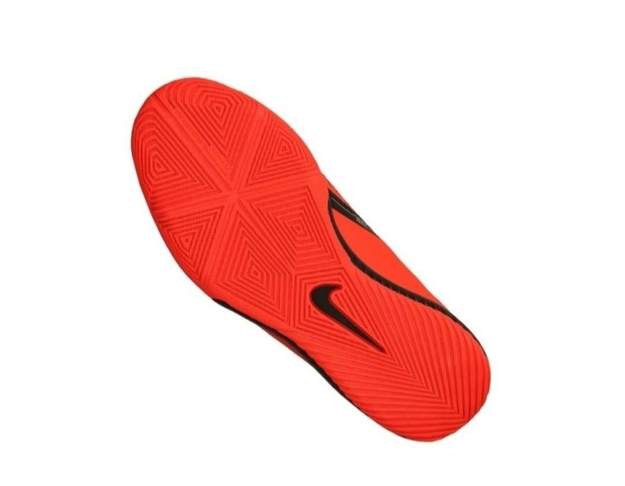 Nike JR Phantom Vnm Academy IC 600