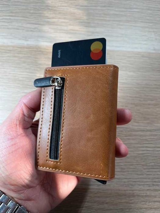 Novas carteiras RFID (proteção contactless) - Todas em pele