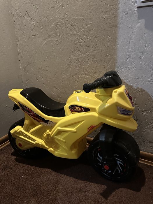дитячий мотоцикл