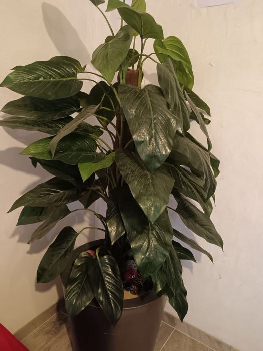 Vaso decorativo +planta artificial