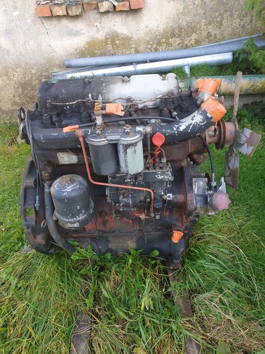 Silnik ursus c385 / zetor 8011