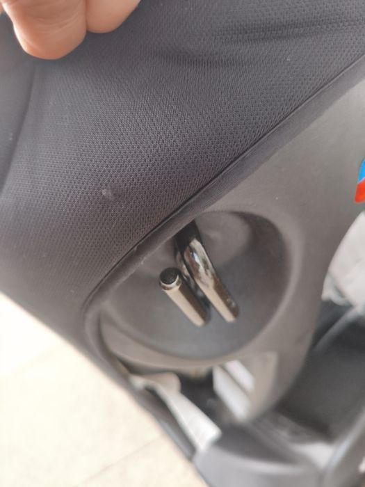 Cadeirinha auto bebé/ criança