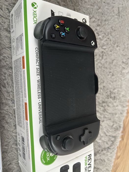 Nacon MG-X kontroler do smartfonów Android