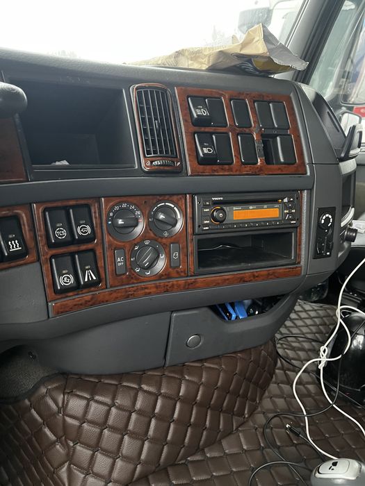 Volvo fh13 480 2010 mega