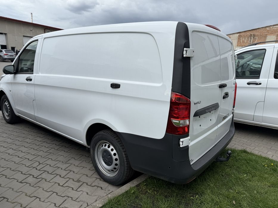 Кузовщина бочина четверть боковина крило поріг Vito Віто W447 V-class