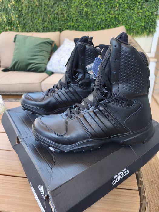 Botas Adidas GSG-9.2