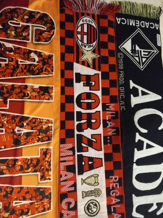 Cachecóis/Bandeiras