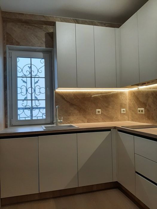 Нова Англія, Нова квартира,  3 поверх, м. Васильківська