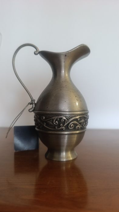 Jarro Decorativo Estanho Filipe Collection