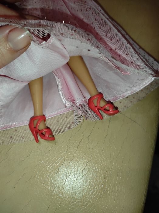 Продам ляльку Барбі