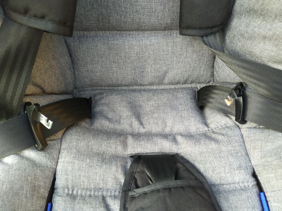 Fotelik AXkid Minikid