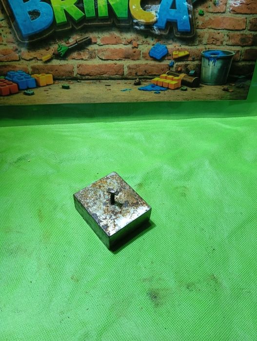 Bloco metalico para fresa