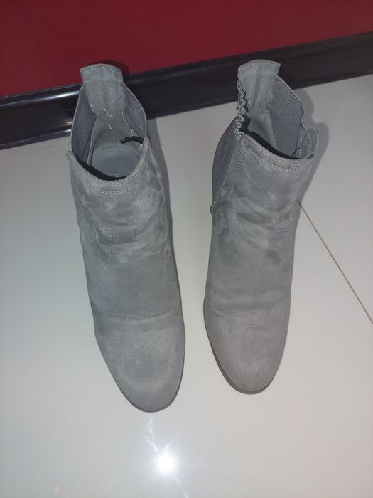 Buty botki sztyblety kozaki