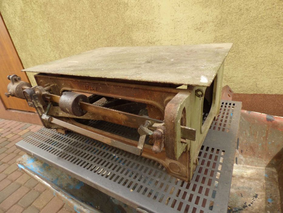 Waga platformowa zabytkowa 50kg