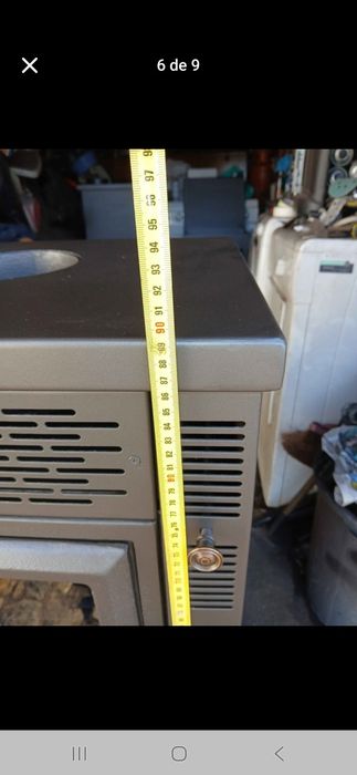 Vendo salamandra a lenha, ventilada, como nova.