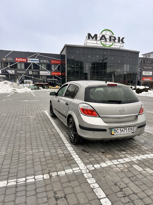 Опель астра H 2006 року