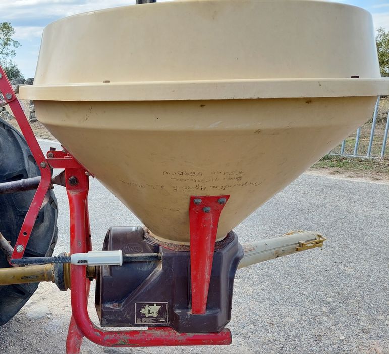 Espalhador de adubo vicon