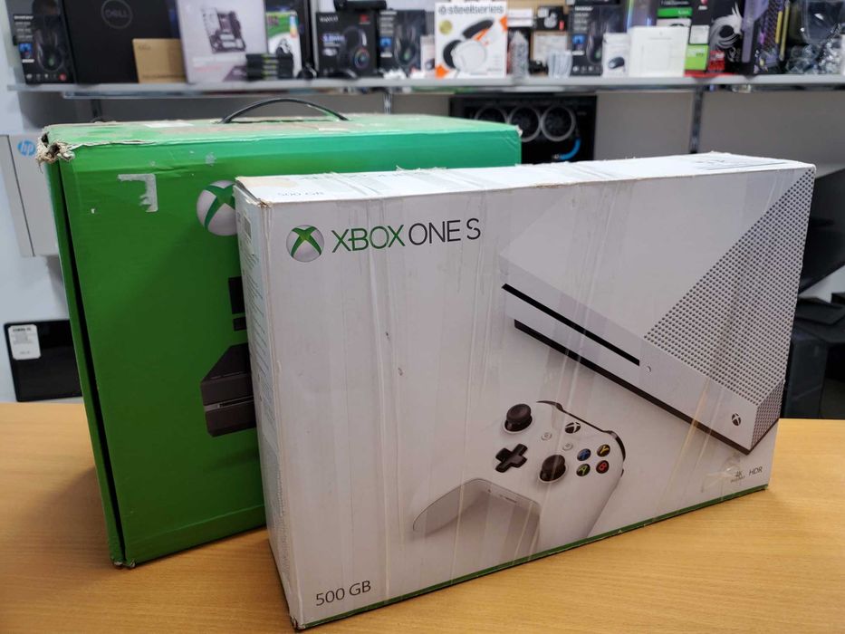 Konsola Xbox ONE PS4