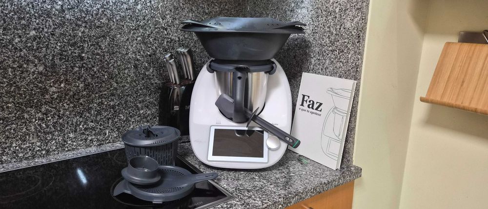 Bimby TM6 (pouco usada)