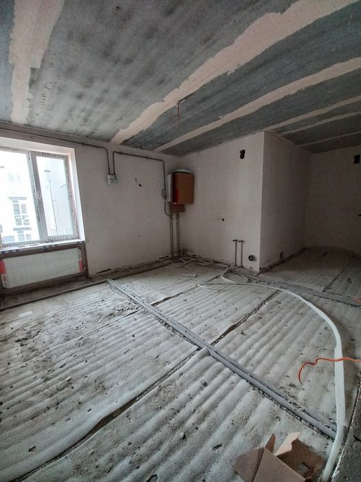 Продам двокімнатну квартиру в ЖК Авіатор