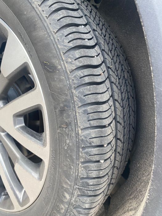 Шини Radburg 235/55 R19 All Season (наварка) — стан нових, знос <10%