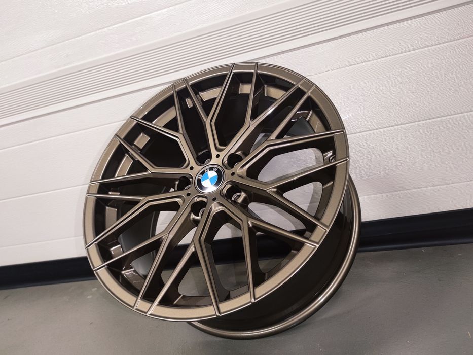 Felgi Arceo Valencia 19 " 5x120 8,5 et 33