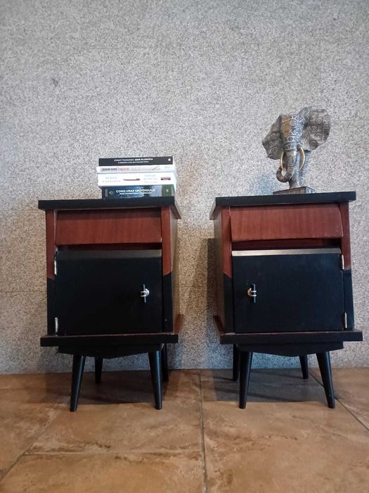 Mesa de cabeceira Vintage