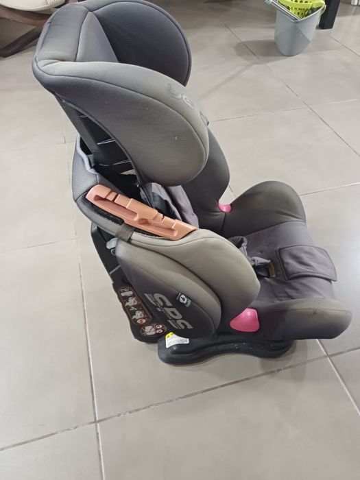 Cadeira de bebé auto