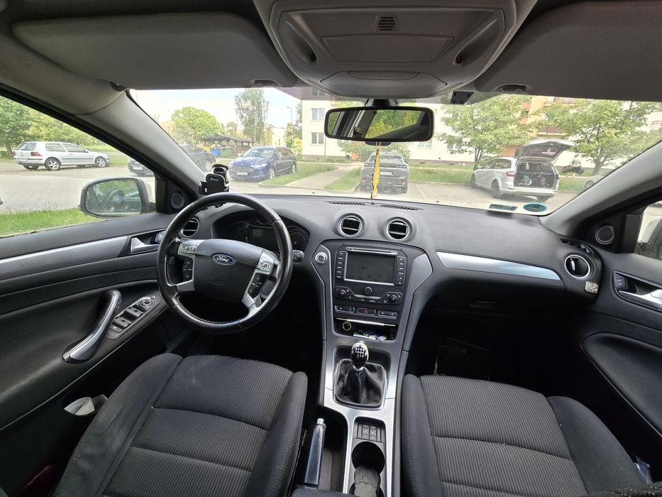 Ford mondeo mk4 2011r
