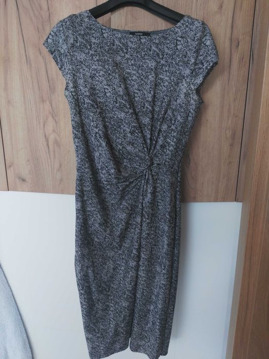 Sukienka  i codzienna i elegancka M