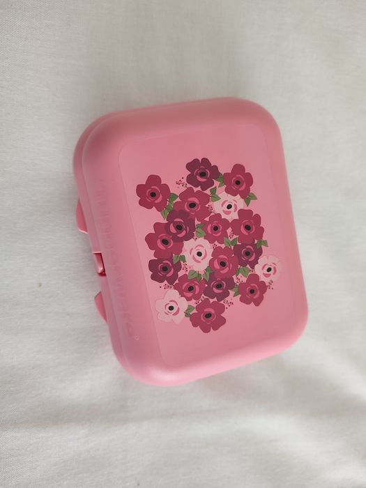 Ostra outubro Rosa Tupperware