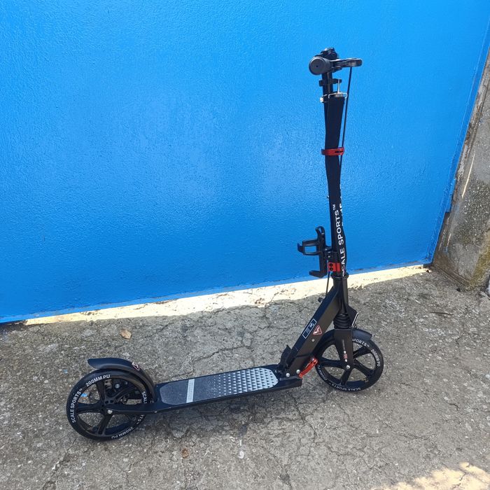 Самокат "Scale Sports"