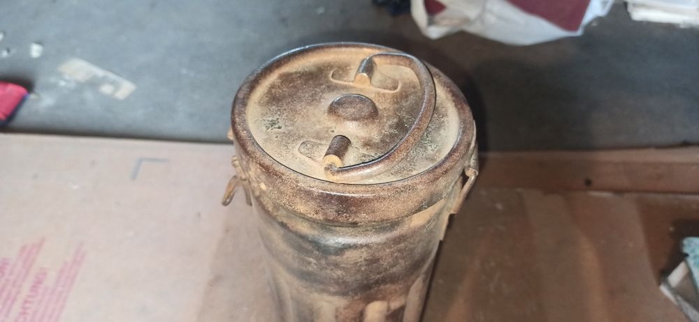 Продам бачок для протигаза 1937 р.