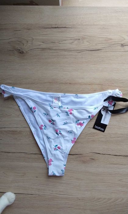 Dół od bikini kwiatki