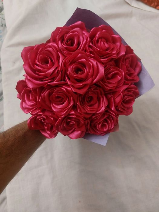 Искусственные цветы,букеты (на заказ).