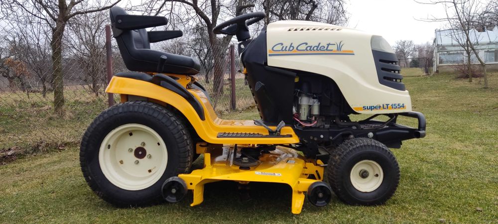 Traktorek kosiarka CUB CADET 27HP V-Twin Kohler Husqvarna John Deere