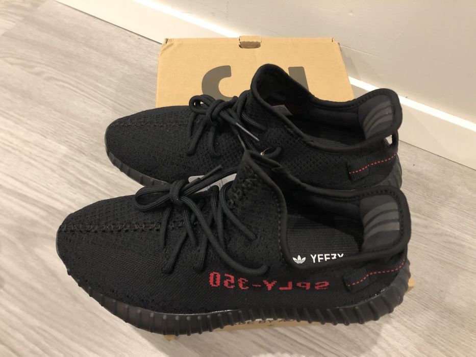 Yeezy boost 350 v2 Tamanho 42