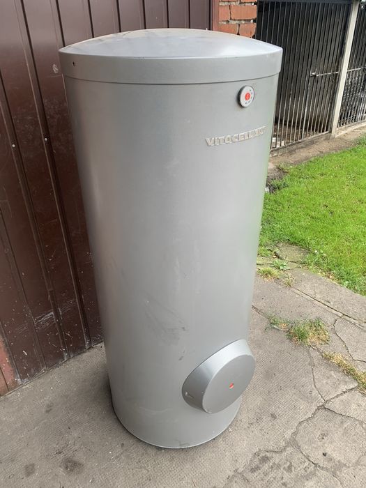 Bojler Nierdzewny Viessmann 200l z Rewizją, Grzałka