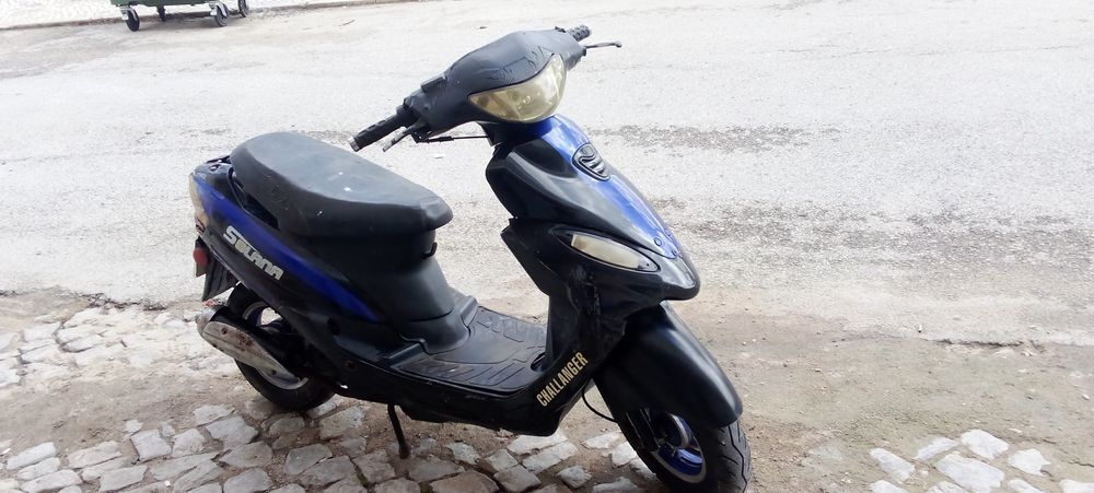 Scooter a quatro tempos