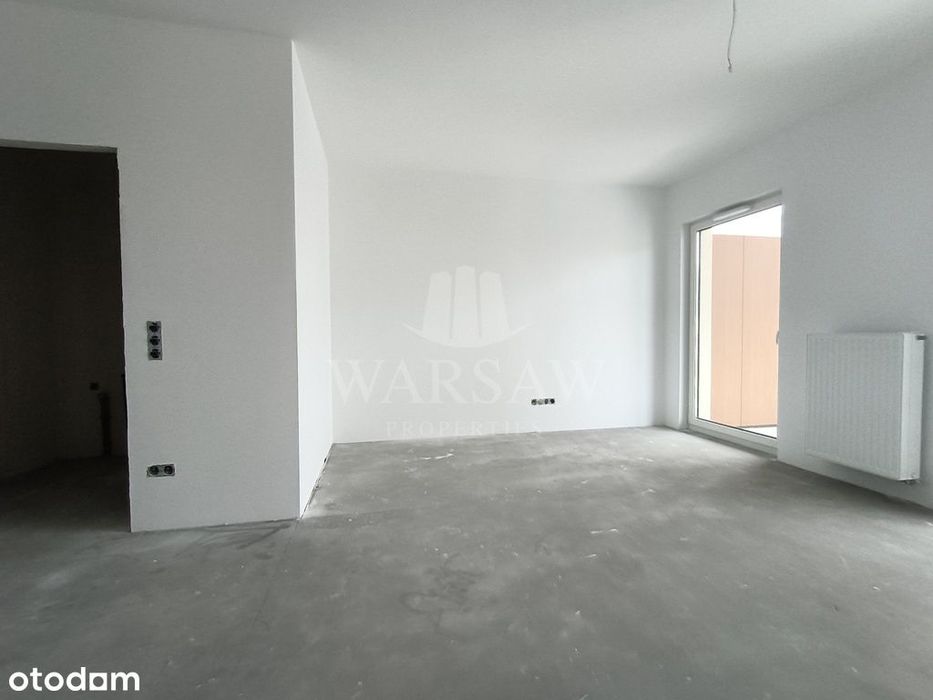 Redutowa: zupełnie nowe studio z balkonem